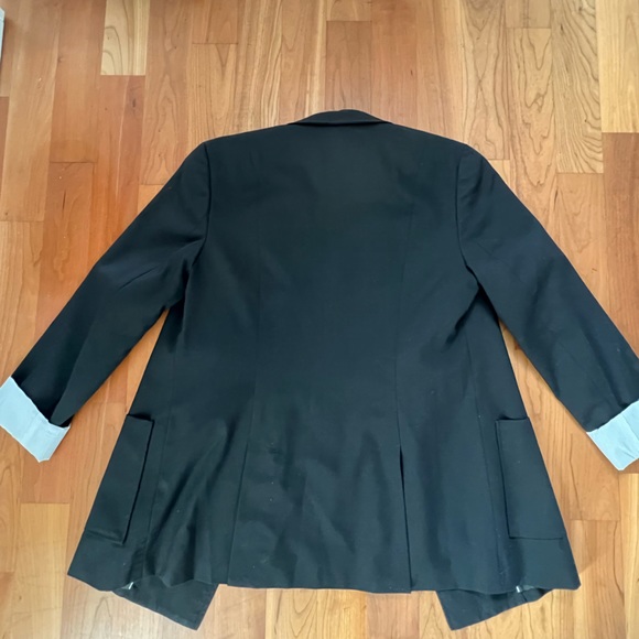 GAP blazer in black with brass colours buttons in good condition - Picture 3 of 3